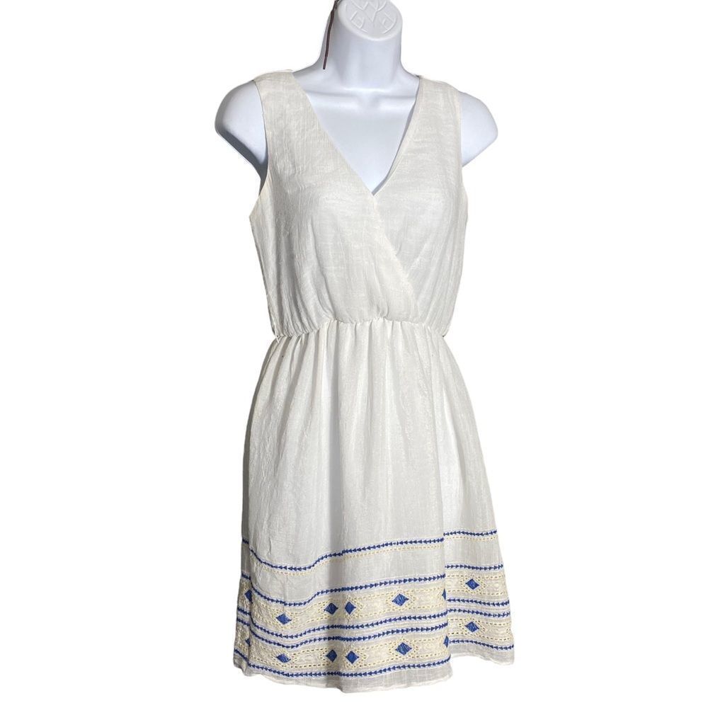 Nine Bird V- neck embroidered dress size S
